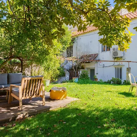 Liberdade Secret Garden Лиссабон