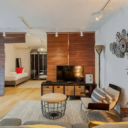 Liberdade Secret Garden Lissabon